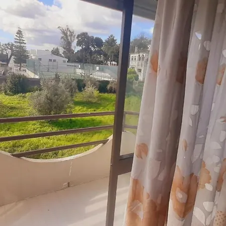 Διαμέρισμα Golden House *